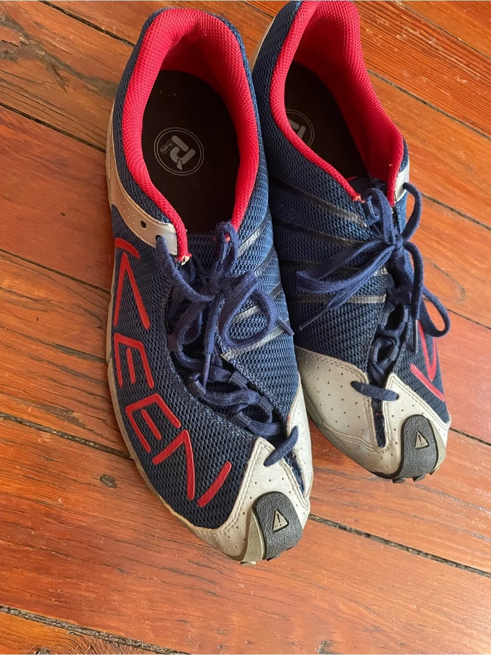Keen navy mesh